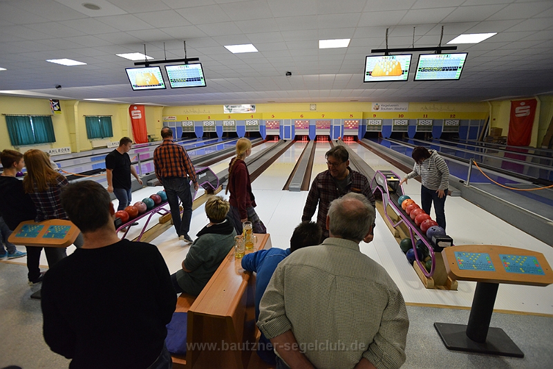 bowling013